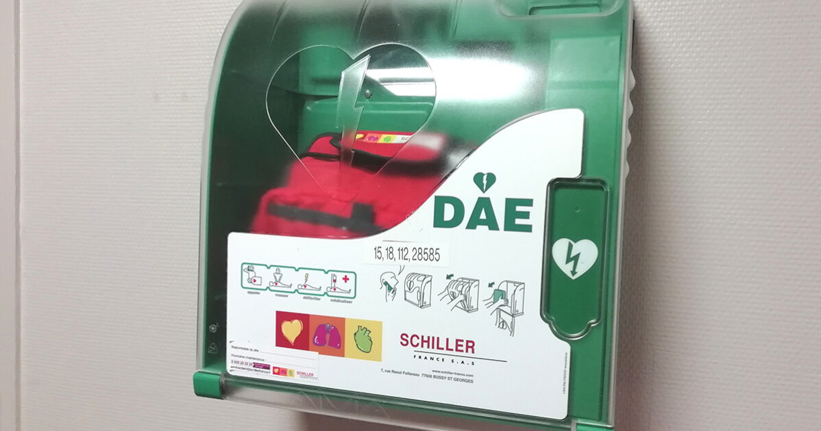 DEFIBRILLATEUR DAE